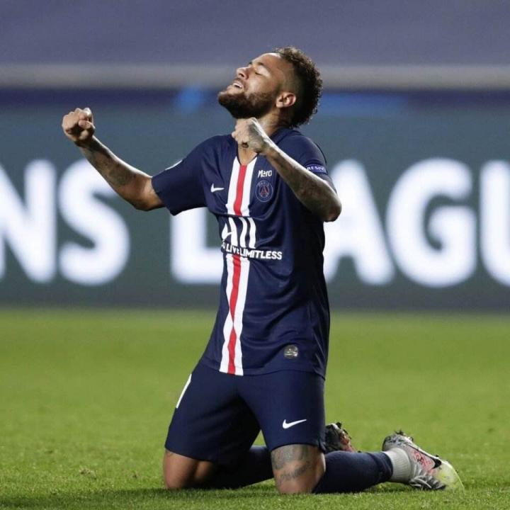 爱游戏官方网站关于内马尔与90激战拜仁分钟，持续失利胜负难料！，大坂直美焦点对战上演精彩一战的信息